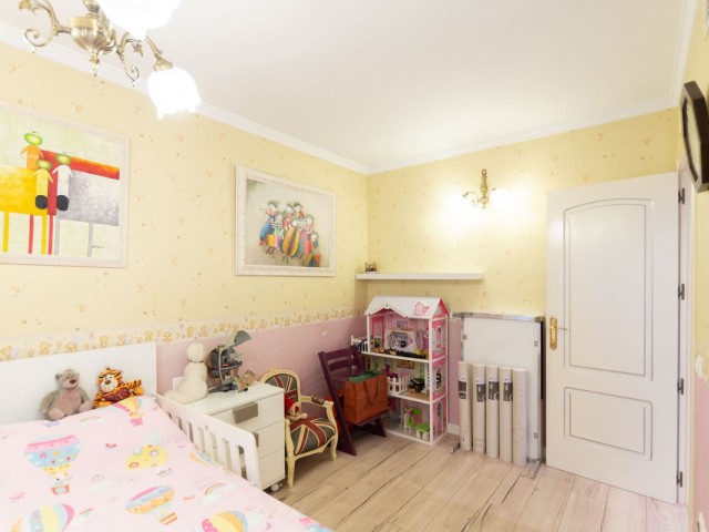 2 Makuuhuoneen Huoneisto Puerto Banús