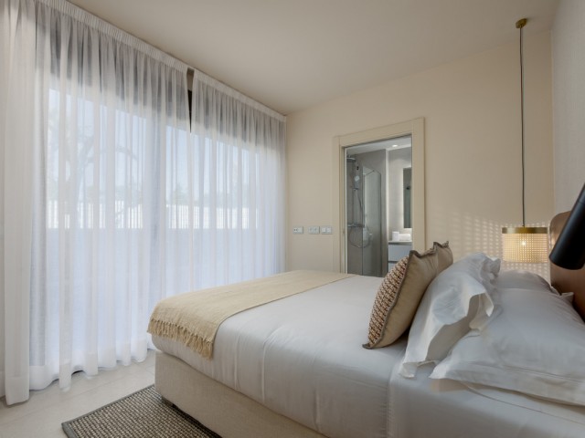 Appartement avec 3 Chambres  à Estepona