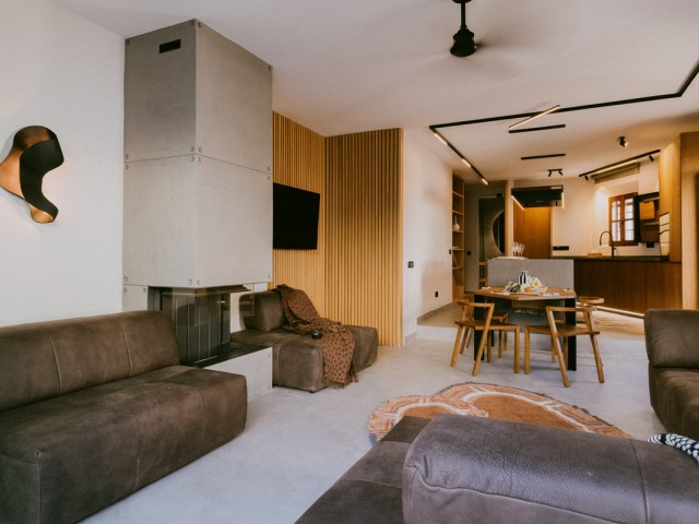 3 Bedrooms Townhouse in The Golden Mile