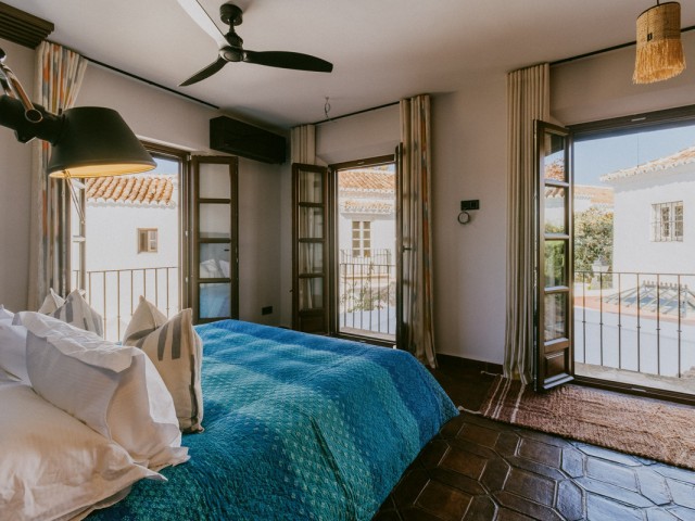 3 Bedrooms Townhouse in The Golden Mile