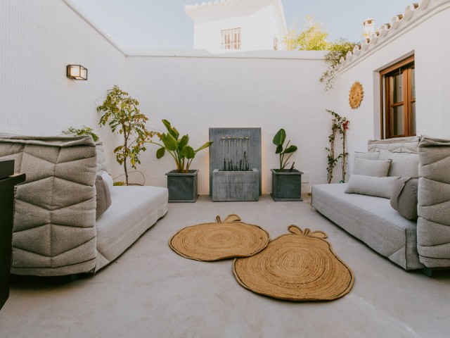 3 Bedrooms Townhouse in The Golden Mile
