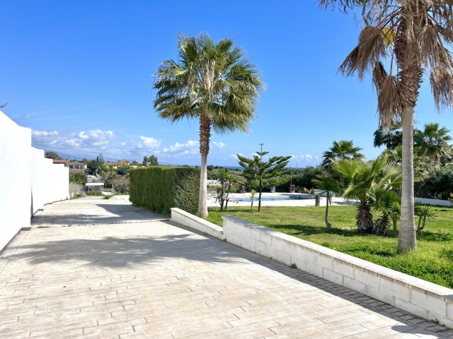 Villa avec 3 Chambres  à Estepona