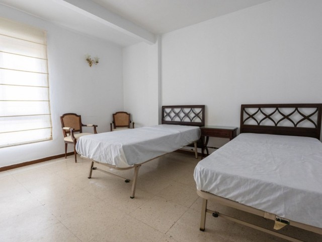 Appartement avec 4 Chambres  à Marbella