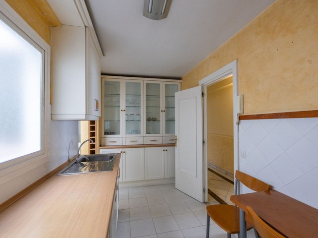 Appartement avec 4 Chambres  à Marbella