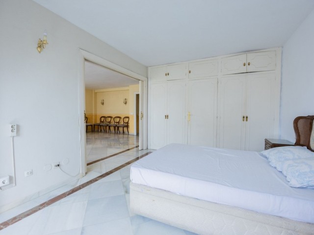 Appartement avec 4 Chambres  à Marbella