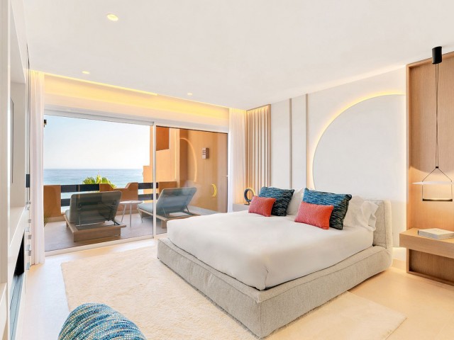 Appartement avec 4 Chambres  à Estepona