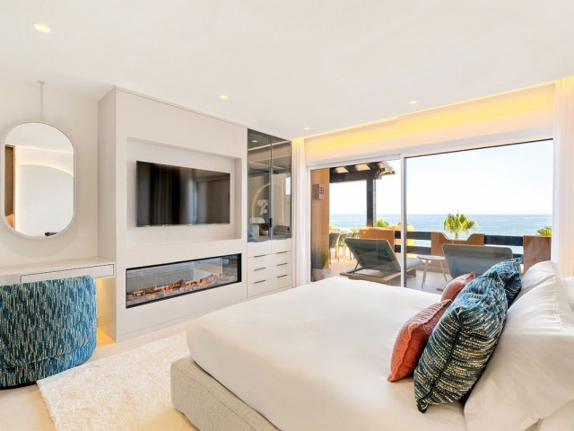 Appartement avec 4 Chambres  à Estepona