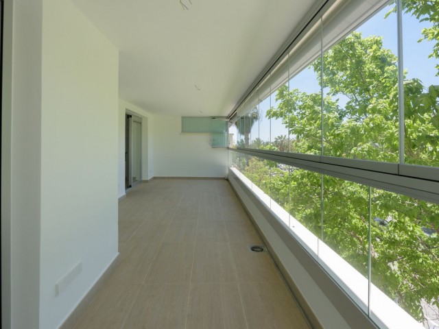 3 Makuuhuoneen Huoneisto San Pedro de Alcántara