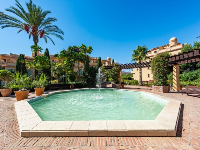 2 Slaapkamer Appartement in Los Flamingos