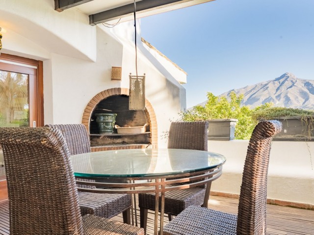 7 Bedrooms Villa in Las Brisas