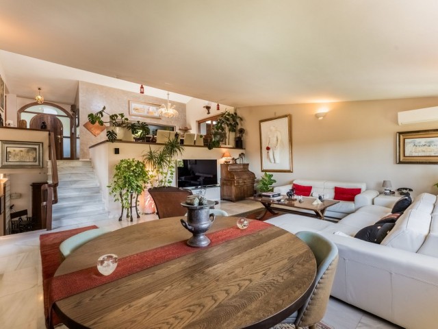 7 Bedrooms Villa in Las Brisas