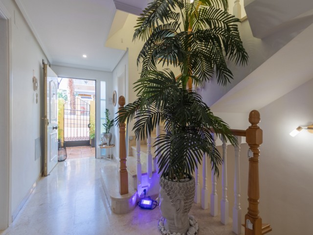 4 Schlafzimmer Reihenhaus in Mijas Costa