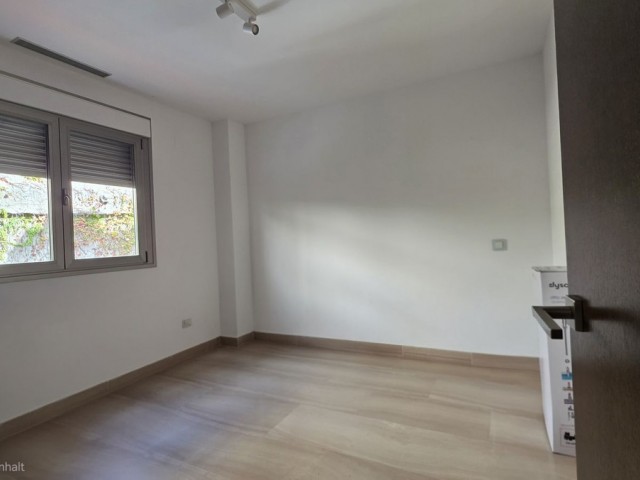 3 Bedrooms Apartment in Benahavís