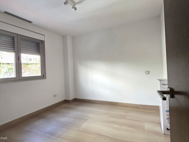 3 Bedrooms Apartment in Benahavís