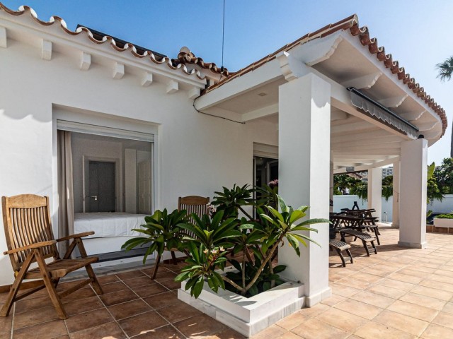 Villa avec 5 Chambres  à Benalmadena Costa