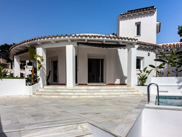 Villa avec 5 Chambres  à Benalmadena Costa