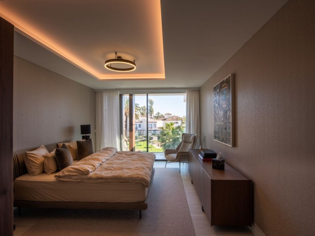 2 Bedrooms Apartment in Estepona