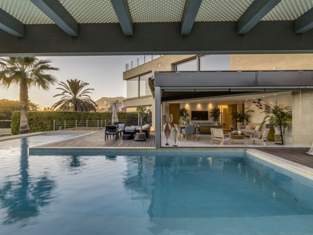 Villa avec 5 Chambres  à Marbella