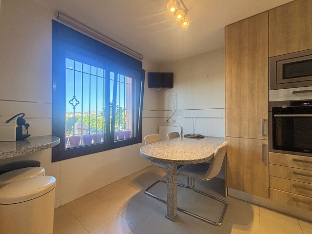 3 Soveroms Rekkehus i Estepona