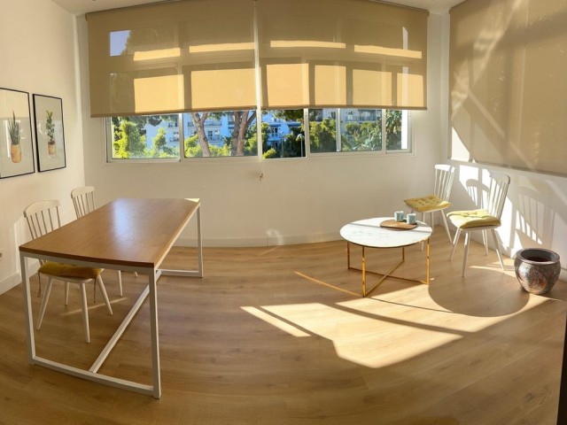 2 Makuuhuoneen Huoneisto Puerto Banús