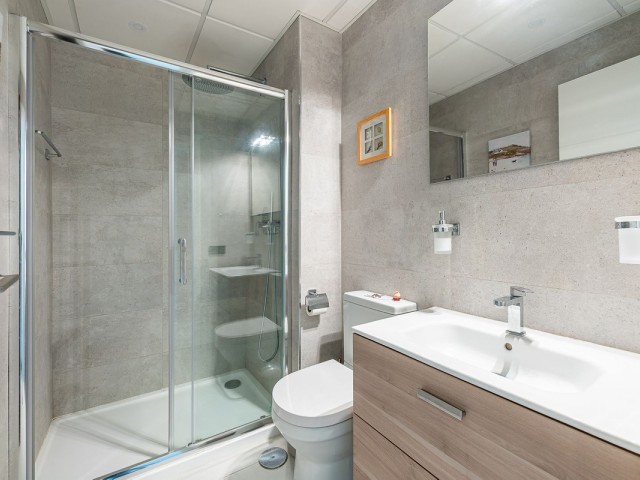 4 Bedrooms Apartment in Estepona