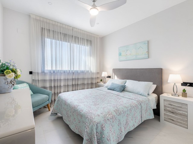 4 Bedrooms Apartment in Estepona