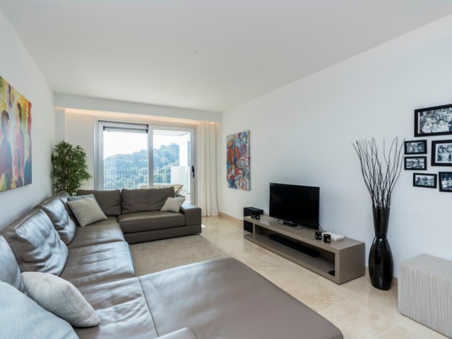 Apartment, La Mairena, R5229064