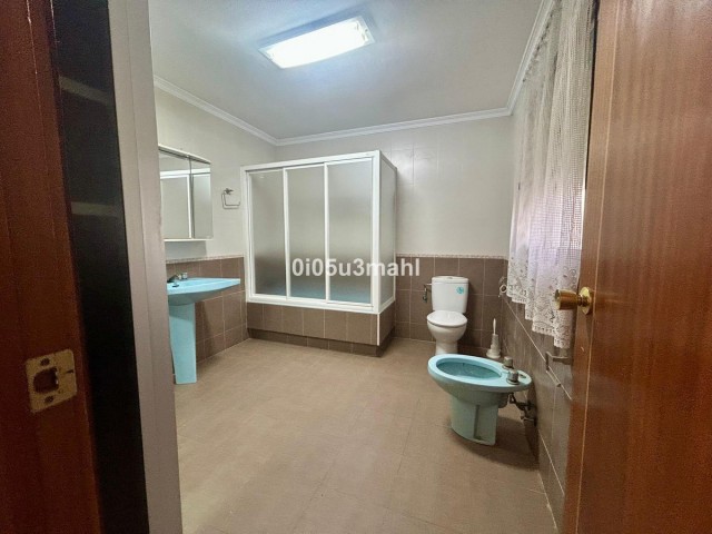 4 Soveroms Villa i Málaga