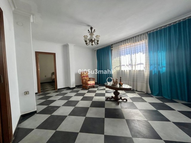 4 Bedrooms Villa in Málaga