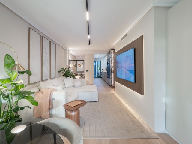 Apartamento con 2 Dormitorios  en Selwo