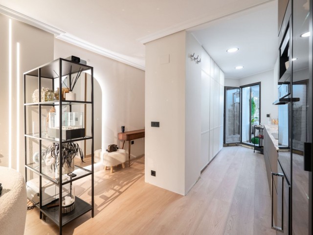 Apartamento con 2 Dormitorios  en Selwo