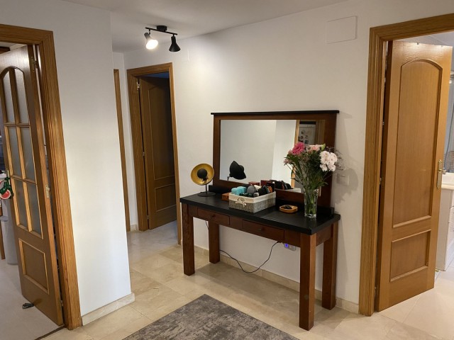 Appartement avec 3 Chambres  à Mijas