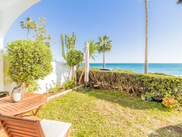 2 Bedrooms Townhouse in Manilva