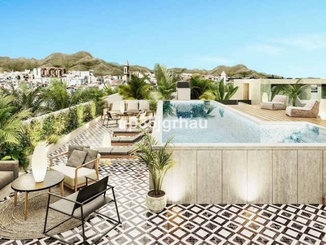 2 Bedrooms Apartment in Estepona