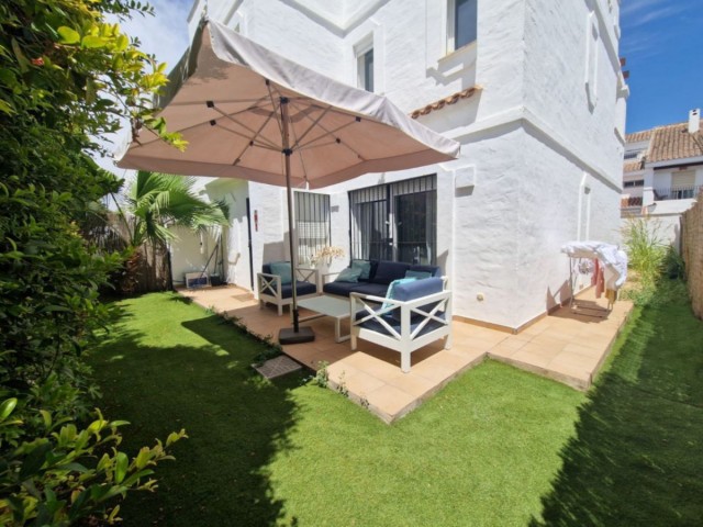 3 Sovrums Radhus i Nueva Andalucía