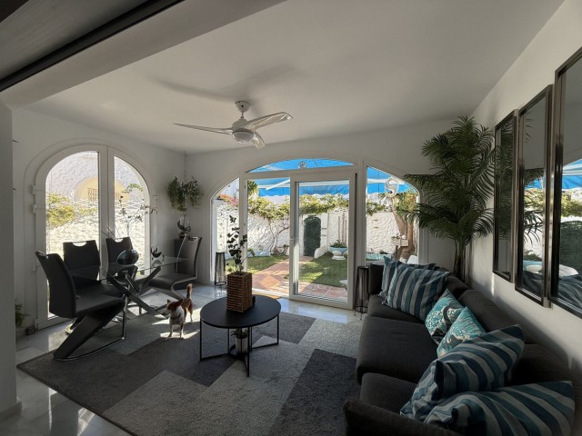 3 Sovrums Radhus i El Paraiso