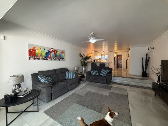 3 Sovrums Radhus i El Paraiso