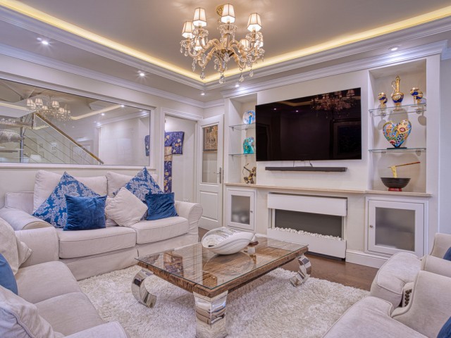 4 Bedrooms Townhouse in Marbella