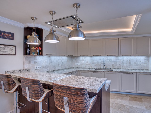 4 Bedrooms Townhouse in Marbella