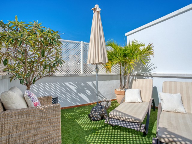 4 Bedrooms Townhouse in Marbella
