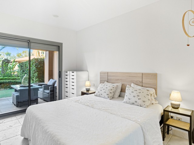 2 Bedrooms Apartment in Estepona