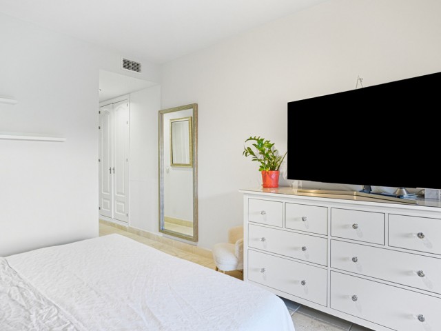 2 Bedrooms Apartment in Estepona