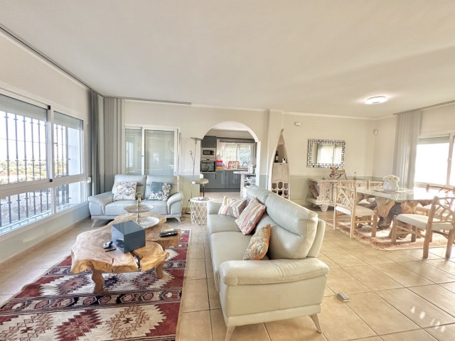 Villa avec 4 Chambres  à Mijas Costa