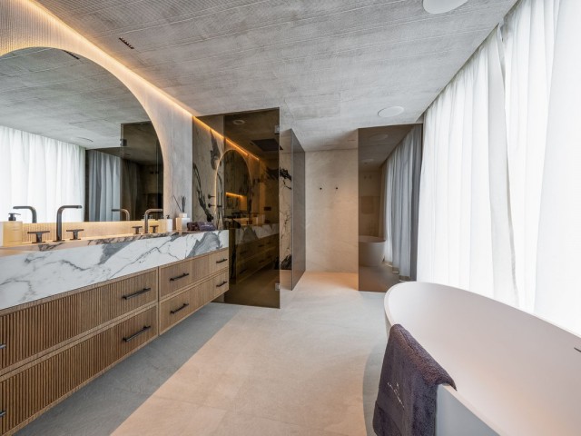 5 Slaapkamer Villa in Nueva Andalucía