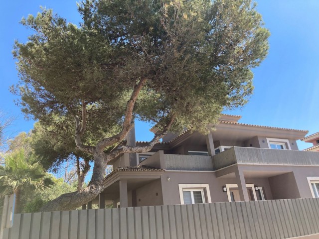 5 Sovrums Villa i Elviria