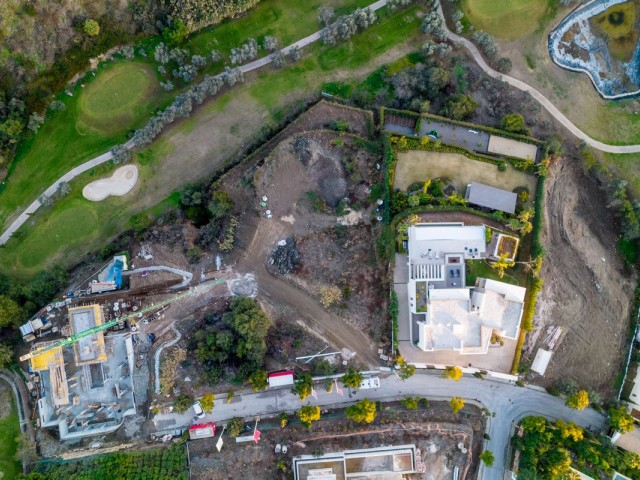  Plot in Los Flamingos