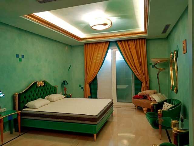 Penthouse in New Golden Mile