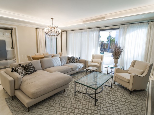 Villa, Los Flamingos, R4956700