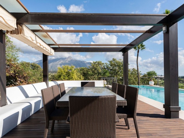 4 Slaapkamer Villa in Nueva Andalucía