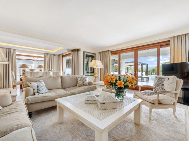 4 Slaapkamer Villa in Nueva Andalucía